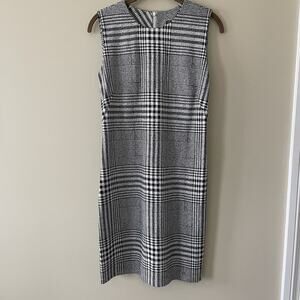 J. McLaughlin Sheath Dress